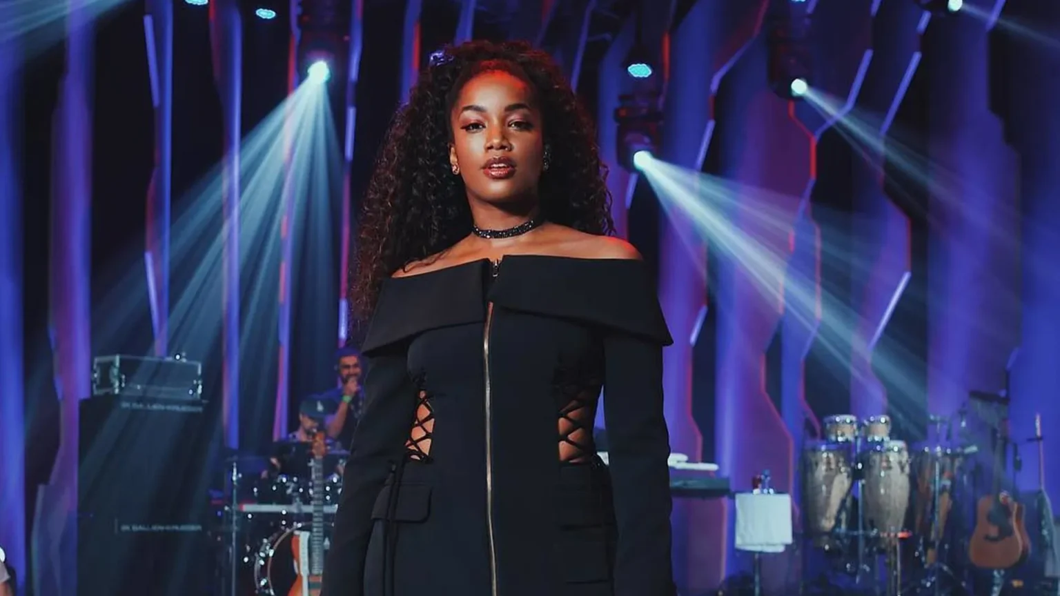 Iza relembra traição e retomada de relacionamento