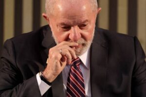 Lula cobra ministros por vazamento sobre Janja e gera novo clima tenso na Esplanada