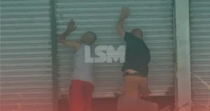 Ferro-velho interditado é flagrado funcionando durante Operação Espoliador na RJ-106, em Maricá