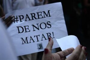 Relatório aponta média de 12 mulheres vítimas de violência por dia no Brasil Foto: Reprodução