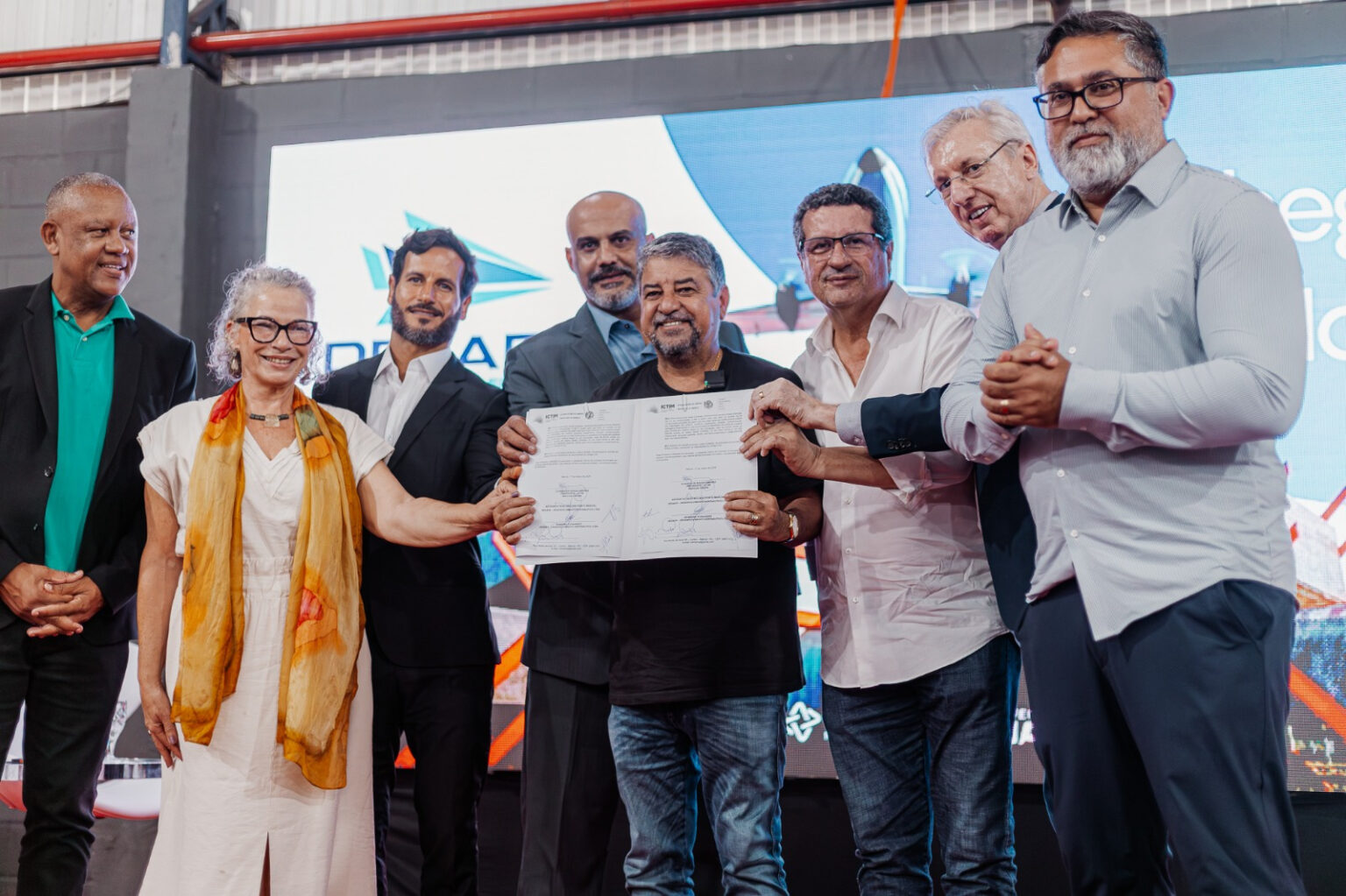 Maricá entra no setor aeronáutico com parceria para produção de aeronaves