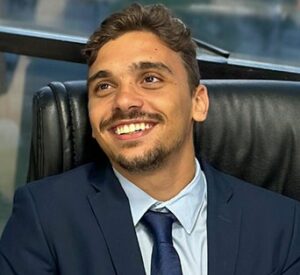 Secretário do Consumidor sofre tentativa de assalto na RJ-106, em São Gonçalo