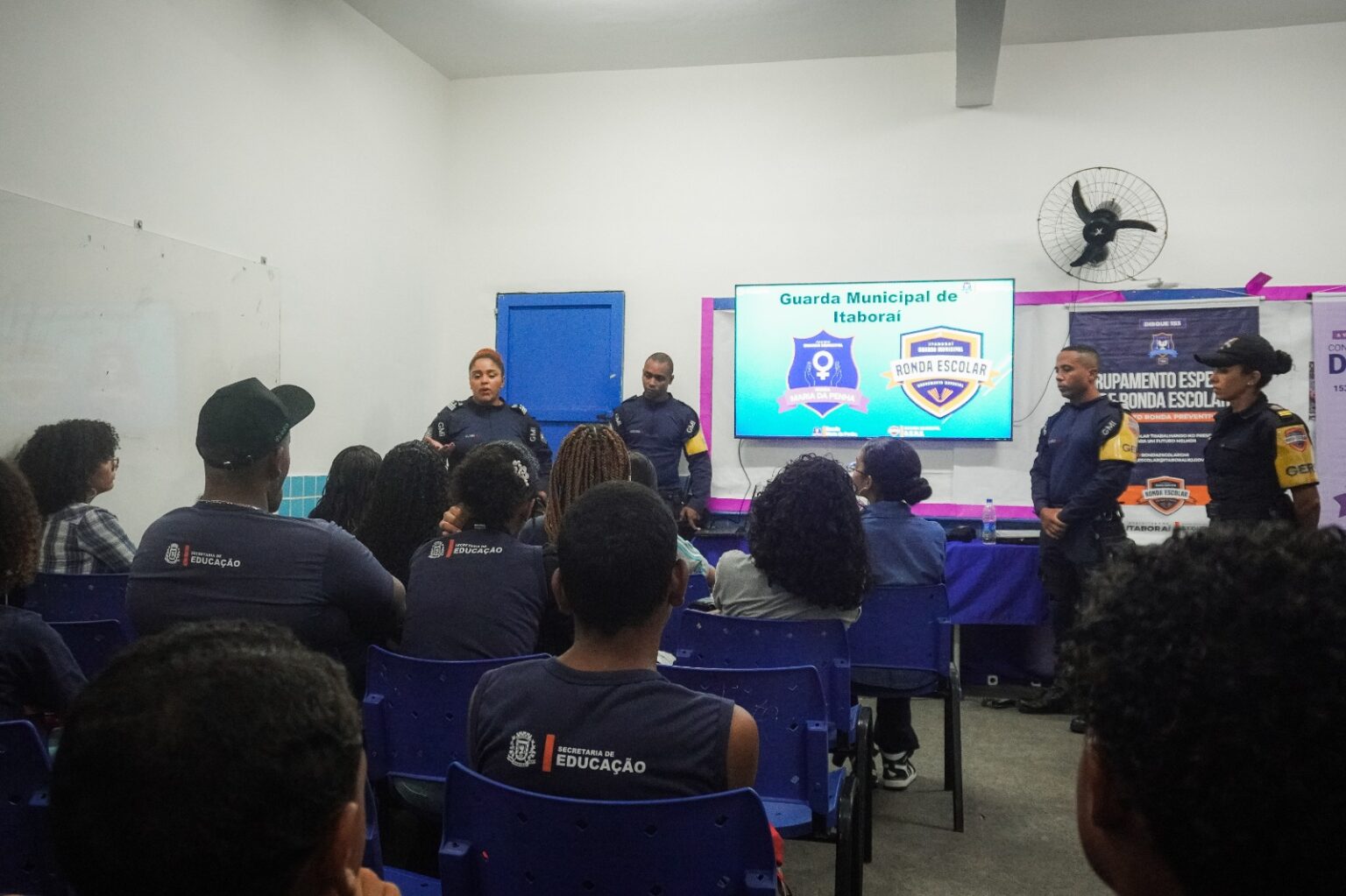 Itaboraí: Ronda Escolar e Maria da Penha promovem conscientização em escola de Manilha