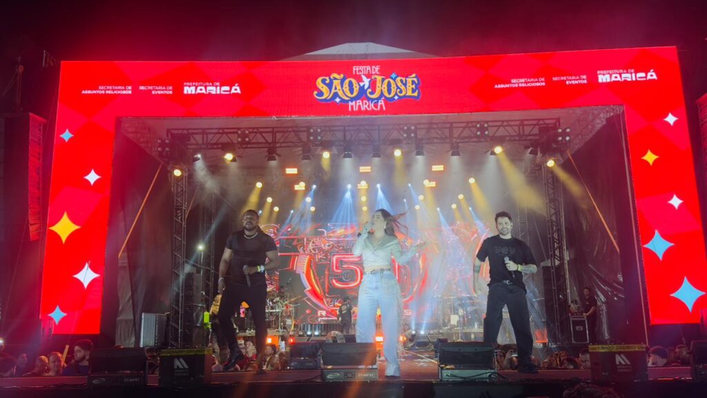 Show de Naiara Azevedo na Orla do Marine abre programação da Festa de São José