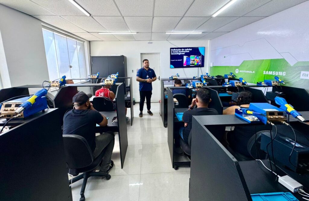 Cursos gratuitos em Maricá abrem mais de 500 vagas em tecnologia e inovação