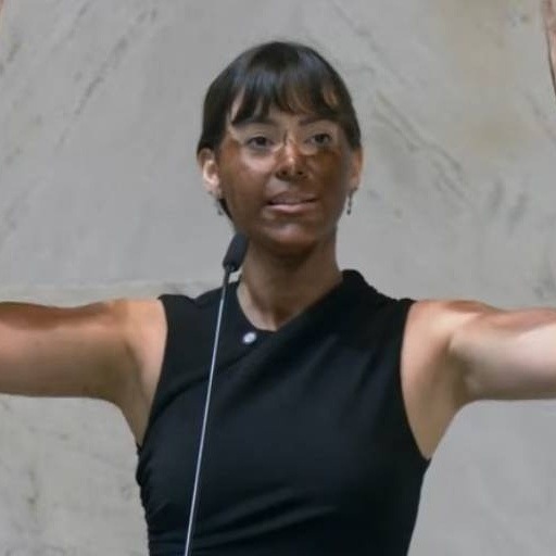 Deputada que fez blackface havia se declarado parda e recebeu verba do Fundo Eleitoral