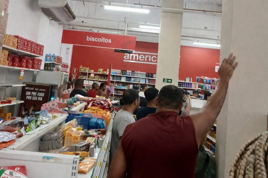 Procura por ovos de Páscoa gera filas em lojas de Maricá