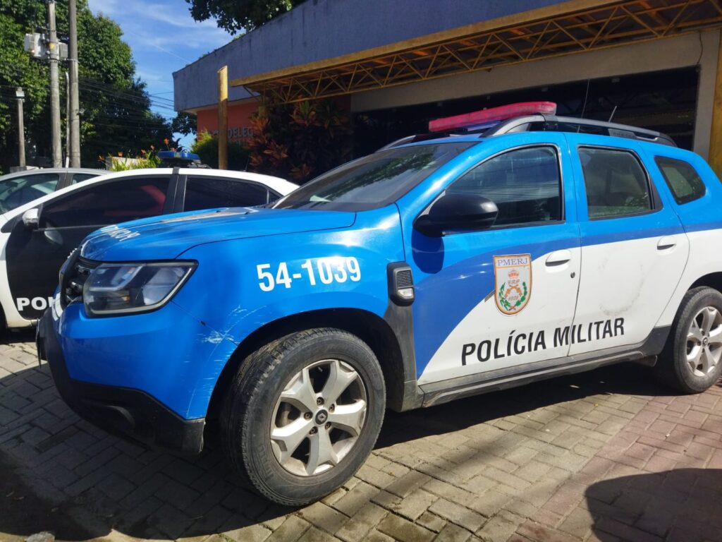 Maricá: Homem é preso após agredir e ameaçar companheira em Itaipuaçu