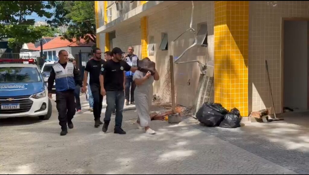 Irmã é presa acusada de mandar matar capoeirista em Icaraí, Niterói