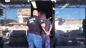 Homem é preso em Itaipuaçu por descumprir medida protetiva