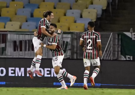 Fluminense recebe o São Paulo no Maracanã tentando embalar no Brasileirão