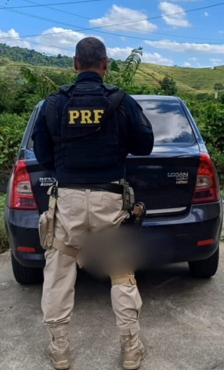 Homem é preso pela PRF após ser flagrado com carro furtado na BR-101
