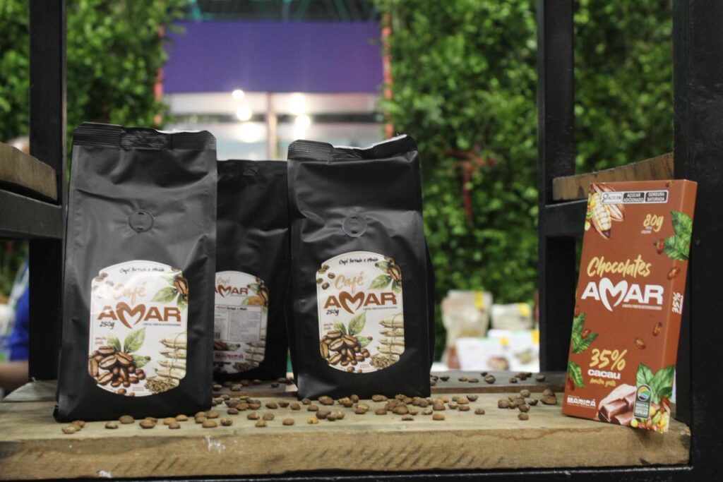 Projeto da AMAR leva alimentos e produtos da agricultura familiar para bairros de Maricá