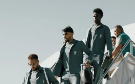 Seleção Brasileira chega aos Estados Unidos para reta final de preparação visando estreia na Copa do Mundo