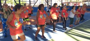 Maricá: Aulão reúne dezenas de idosos em manhã de exercícios e lazer no Spar