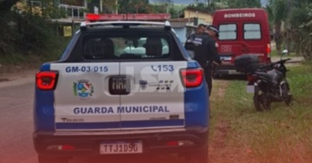 Motociclista fica ferido após cair de moto no Vale da Figueira, em Maricá