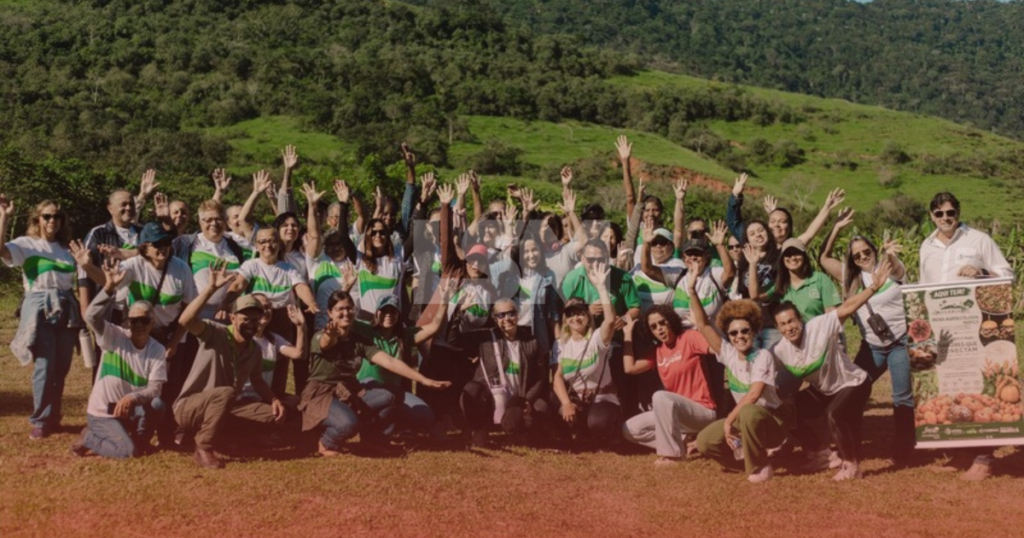 Alunos da Cozinha Criativa participam de aula prática sobre sustentabilidade no Espraiado