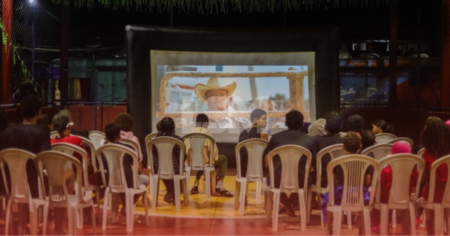 Cinema itinerante percorre bairros de Maricá com sessões e oficinas gratuitas