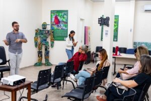 Maricá capacita profissionais para criação de cooperativas