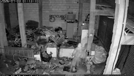 Maricá: Homem é preso após tentativa de furto em ferro-velho às margens da RJ-106, em Inoã