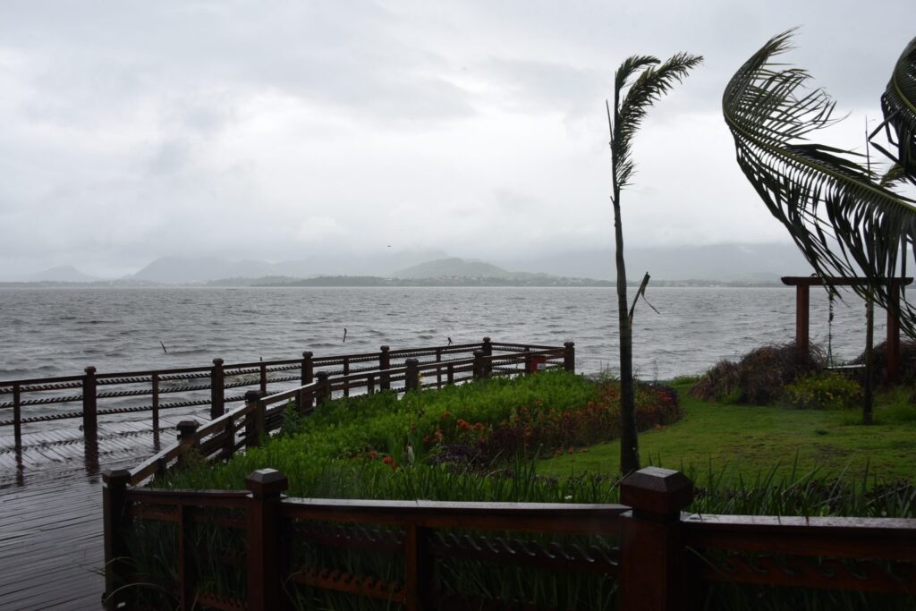 Frente fria muda o tempo em Maricá neste fim de semana
