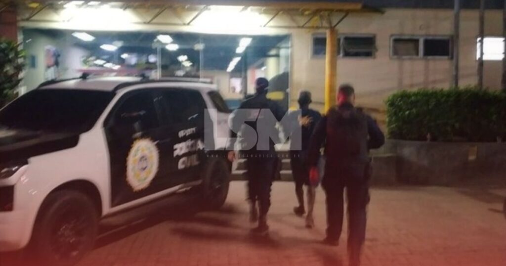 Maricá: Homem é detido com faca após denúncia de briga entre moradores em situação de rua, no Centro