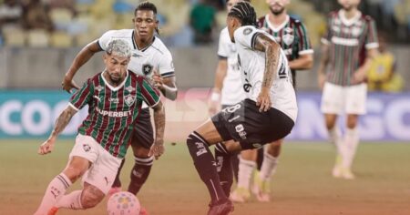 Botafogo e Fluminense se enfrentam neste sábado pelo Brasileirão no Nilton Santos