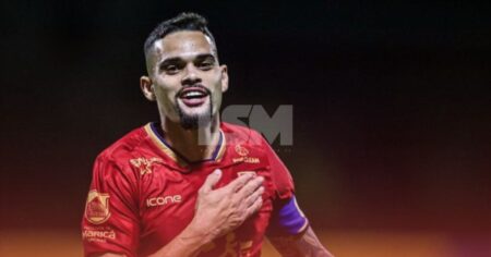 Atacante Pablo Thiago deixa o Maricá FC e rescinde contrato por motivos familiares
