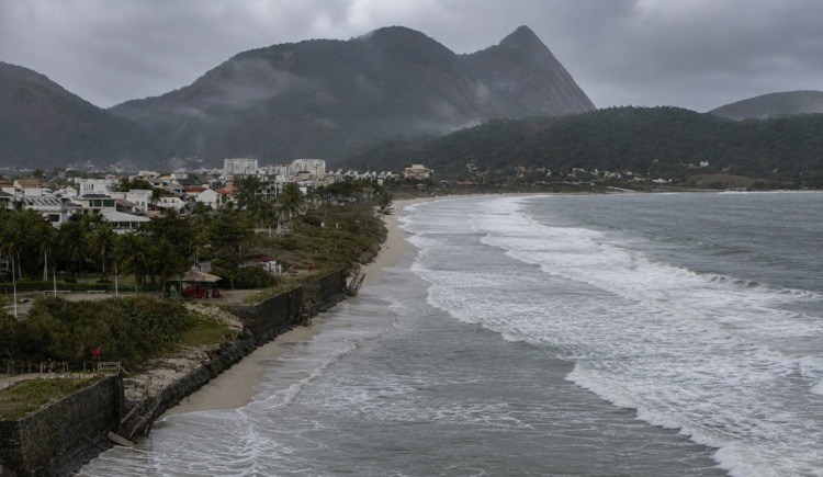 Niterói: Marinha alerta para ressaca com ondas de até 2,5 metros a partir desta segunda