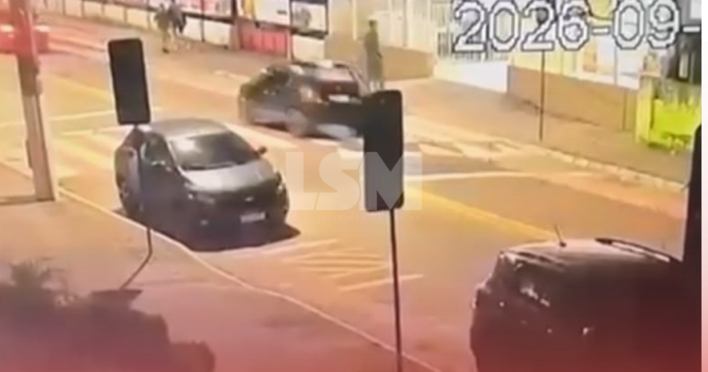 Câmeras flagram criminoso antes e depois de atacar mulher na Universal de Maricá