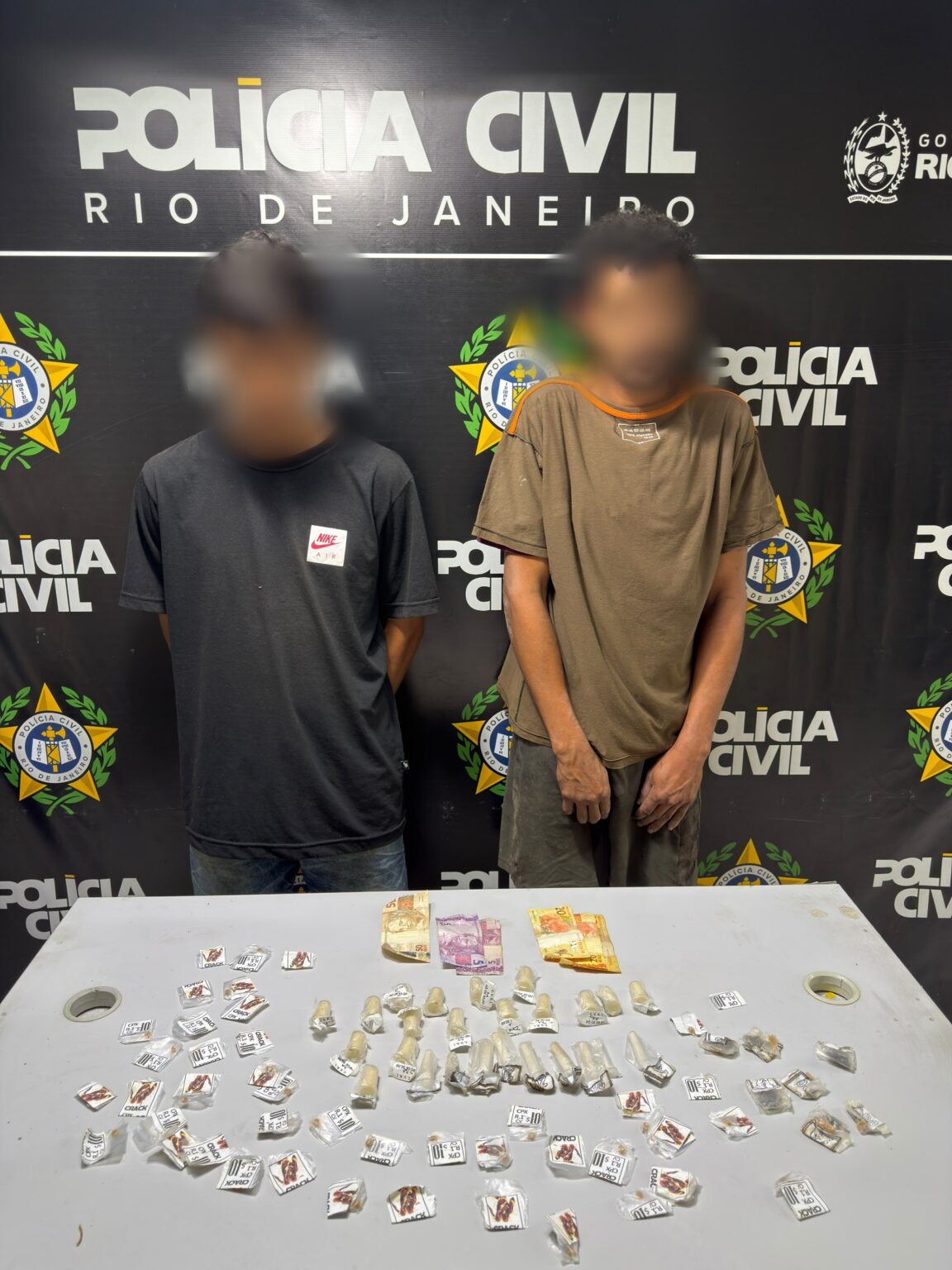 Fuga termina com dois presos e drogas apreendidas durante ação da Polícia Civil em Itaboraí