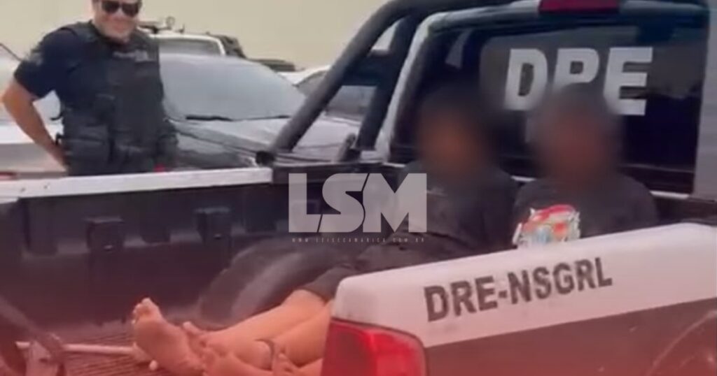 Ação da Polícia Civil termina com dois suspeitos presos e 103 pacotes de cocaína apreendidos no Engenho do Mato em Niterói