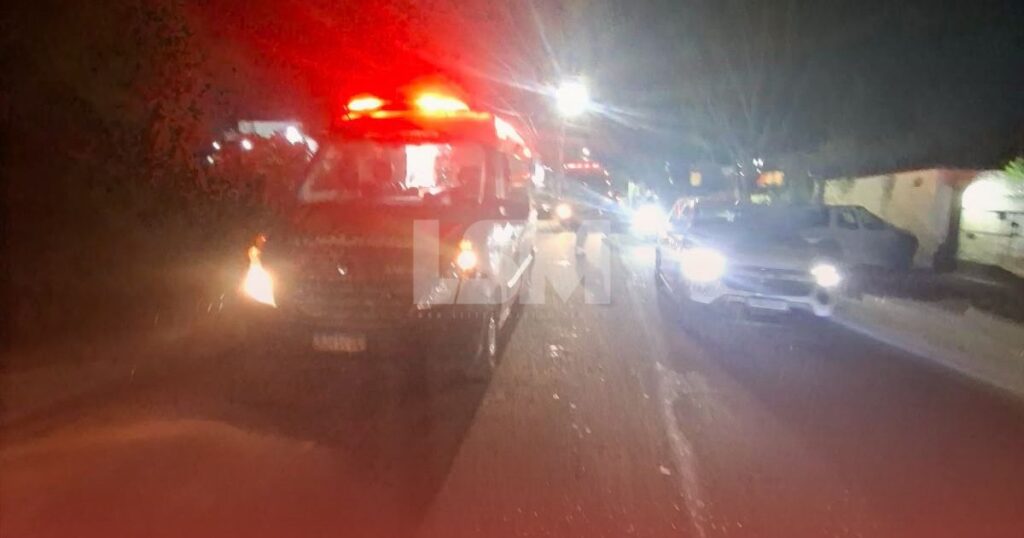 Itaipuaçu: Colisão entre moto e carro deixa homem ferido na Rua Um