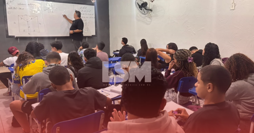 Curso Monteiro inaugura nova unidade no Centro de Maricá e amplia preparação para concursos